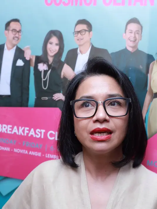 "Terakhir konser 5 tahun lalu pas 25 tahun berkarya. Kalau Tuhan menghendaki ya tahun ini buat konser 30 tahun," ujar Ruth Sahanaya di Sarinah lantai 8, Jakarta Pusat, Kamis (28/1/2016). (Galih W. Satria/Bintang.com)