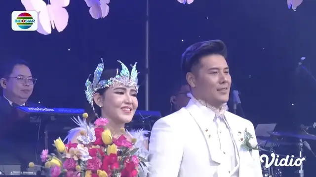 Resepsi Pernikahan Via Vallen dan Chevra Yolandi. (Indosiar)