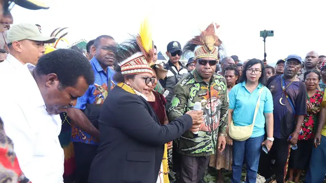 Wamendagri Ribka Ungkap Tantangan Pembangunan Manajemen Pemerintahan di 4 DOB