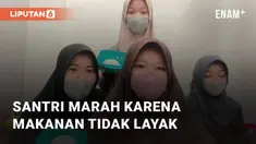 Tampak 4 perempuan muda berusaha protes akan kebijakan institusinya. Mereka mengakui bahwa sudah tidak kuat atas fasilitas makanannya