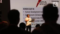 Menristekdikti Bambang Brodjonegoro memberi paparan dalam Indonesia Digital Conference (IDC) 2019 di Jakarta, Kamis (28/11/2019). IDC digagas para pengurus AMSI sebagai wadah bertukar pengalaman, gagasan, dan strategi membangun ekosistem digital untuk masa depan. (Liputan6.com/Angga Yuniar)