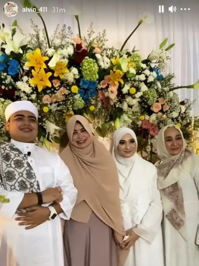 6 Momen Lamaran Ameer Azzikra Adik Alvin Faiz, Penuh Kebahagiaan