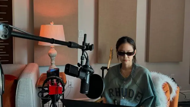 Jennie BLACKPINK ungkap proyek misterius di hari spesialnya. (credit: instagram.com/jennierubyjane)