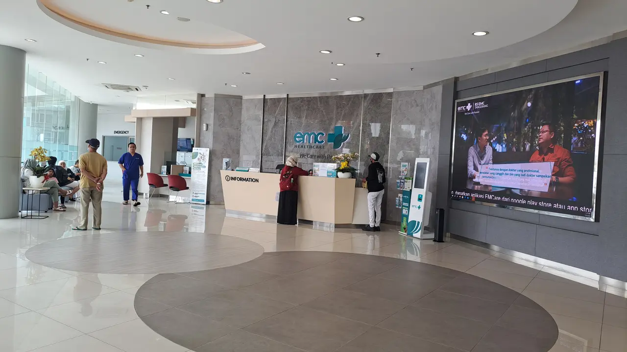 Rumah Sakit EMC Tangerang.