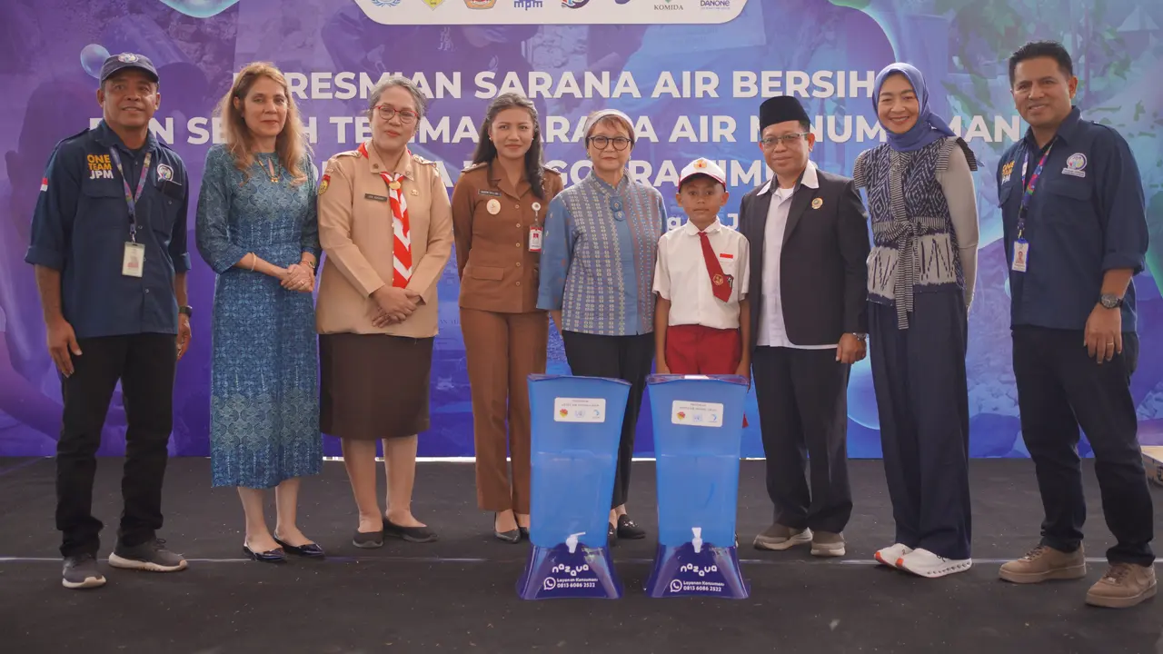 Cegah Stunting, Warga NTT Kini Nikmati Akses Air Bersih dan Air Minum Aman