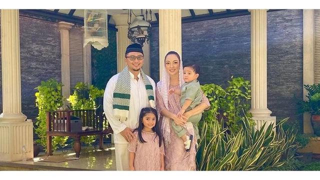 Dinikahi Pangeran Keraton Solo, Ini 7 Potret Isi Rumah Dokter Reisa Broto Asmoro