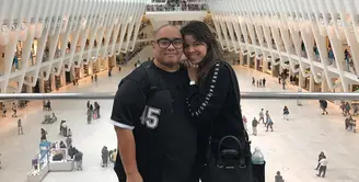 Jika kalian tahu lagu Online, pasti sudah tidak asing dengan nama Igor Saykoji. Pria asal Balikpapan itu merupakan salah satu rapper ternama di Indonesia. (Foto: instagram.com/saykoji)