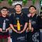 Para pemenang APAC DaVinci Gourmet Barista Craft Championship 2025-26 (dari kiri ke kanan): Hai Khu (Vietnam, Juara Kedua), Hasting Ng (Hong Kong, Juara Pertama), dan Michael Reinhard (Indonesia, Juara Ketiga).