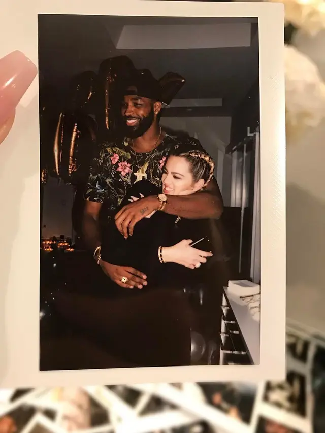 [Bintang] Tristan Thompson - Khloe Kardashian