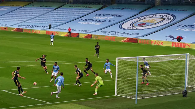 FOTO: Manchester City Hajar Arsenal 3-0 di Etihad Stadium