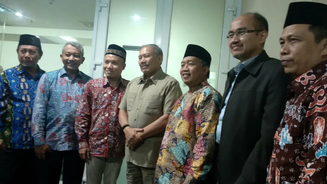 3 calon wakil gubernur DKI Jakarta pengganti Sandiaga Uno silaturahmi ke Fraksi Demokrat dan F PAN DPRD DKI.
