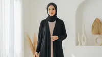 Top 3 Islami: 11 Rekomendasi Warna Jilbab 2025 yang Cocok Dipadukan dengan Gamis Hitam, Doa Awal Tahun dan Amalan Sunnah 1 Muharram 2025