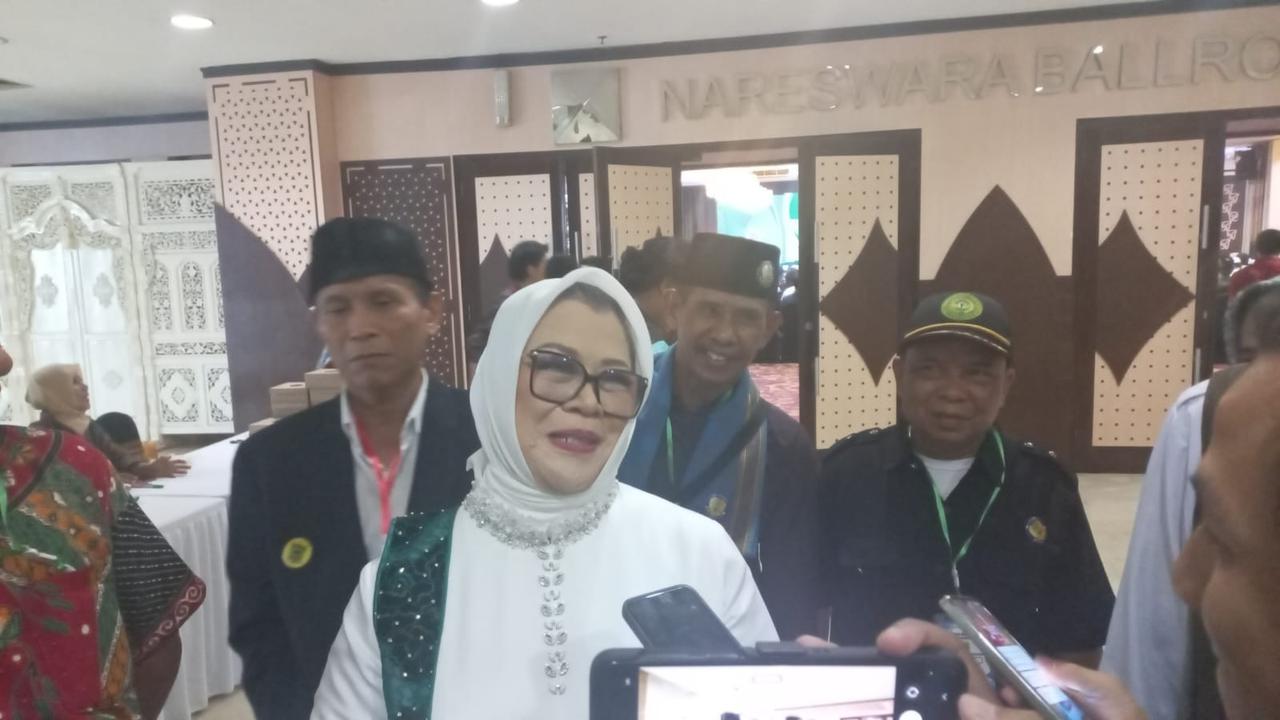 Adik Kandung Eks Menteri Pertanian Syahrul Yasin Limpo (SYL) merespons kasus hukum daam kasus korupsi di Kementerian Pertanian yang melibatkan kakaknya. (Merdeka.com/Alma Fikhasari)