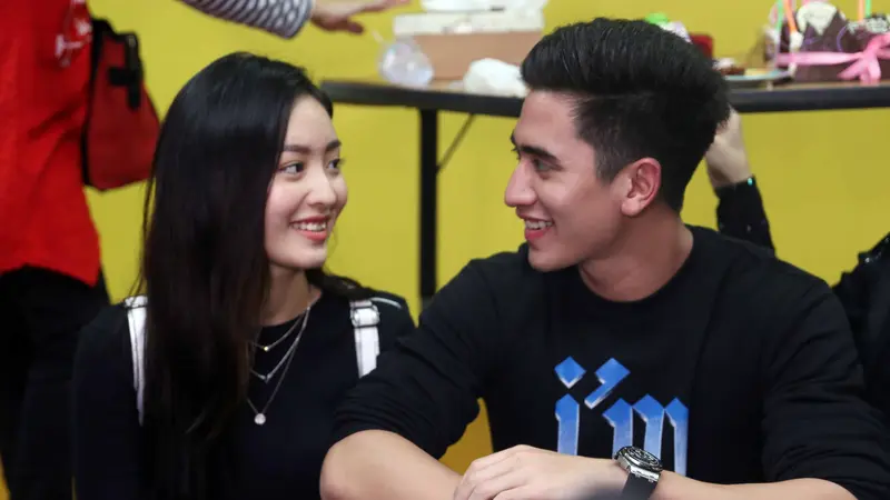 [Bintang] Natasha Wilona dan Verrell Bramasta