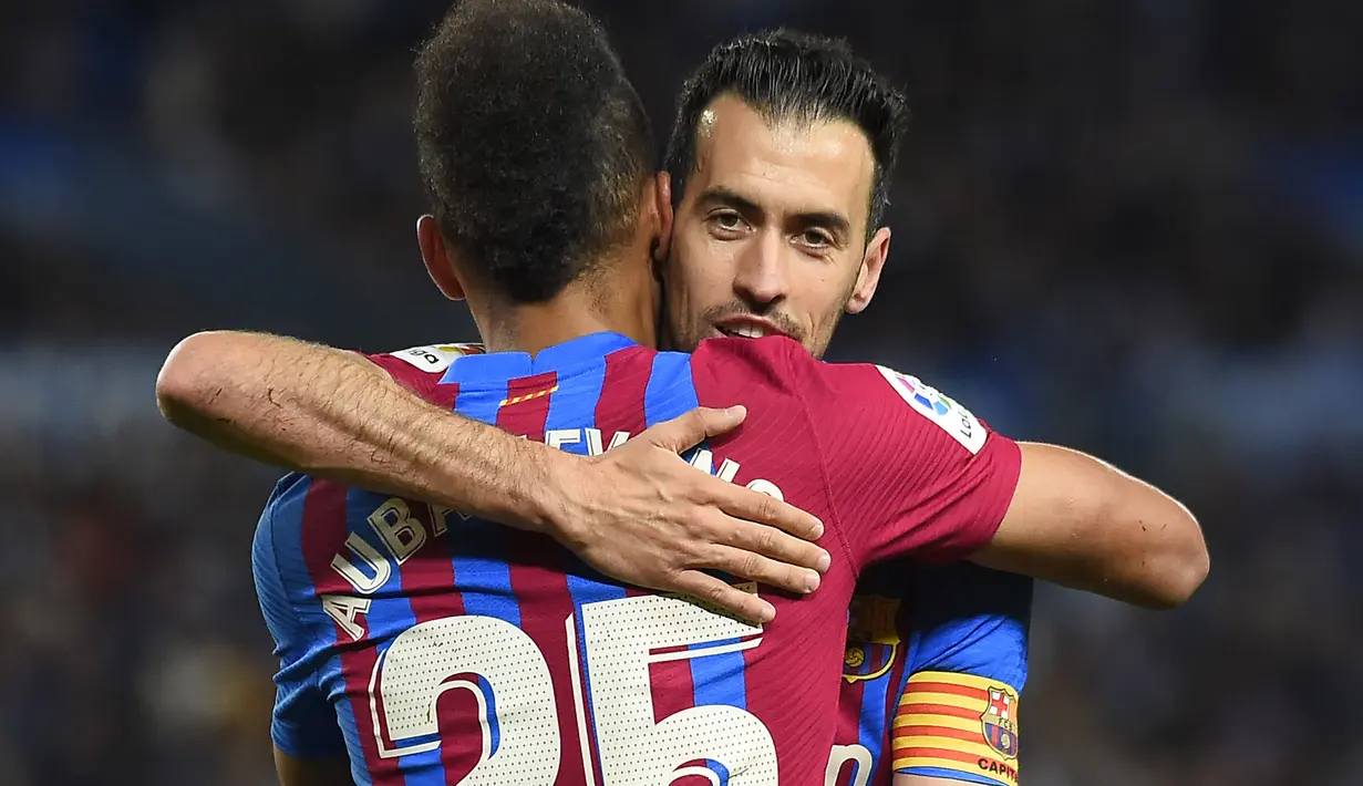 Tidak banyak pemain aktif yang di sepanjang karier sepak bolanya hanya memperkuat 1 klub hingga saat ini. Seperti di Liga Spanyol, terdapat 5 pemain dengan kriteria tersebut. Siapa saja? Yuk disimak uraiannya berikut ini. (AFP/Ander Gillenea)