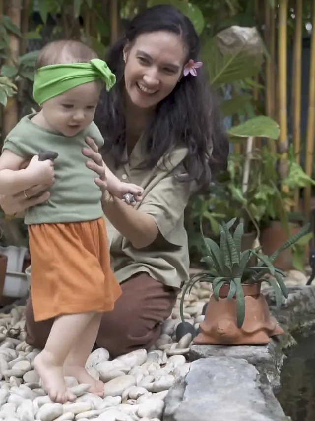 Nadine Chandrawinata Kompak dengan Anak Bulenya  (Sumber: Instagram/nadinelist)