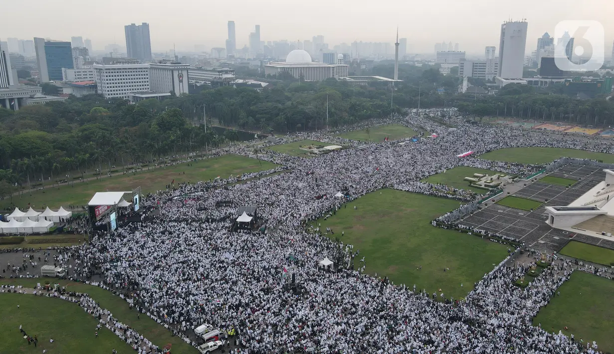 Seruan dukungan tersebut menyusul tindakan kekejaman Israel yang menewaskan ribuan jiwa rakyat Palestina. (merdeka.com/Imam Buhori)