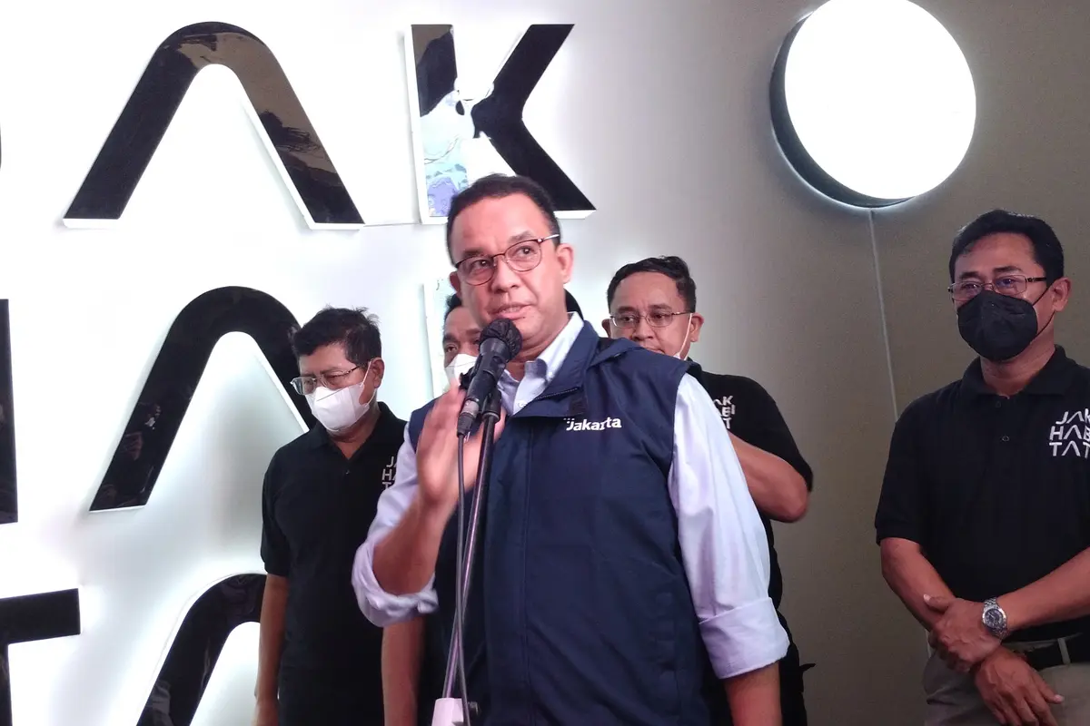 Gubernur DKI Anies Baswedan