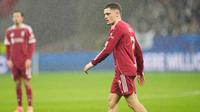 Florian Wirtz berjalan dalam laga Liga Champions antara Eintracht Frankfurt dan Liverpool di Frankfurt, Jerman, 22 Oktober 2025. (AP Photo/Michael Probst)