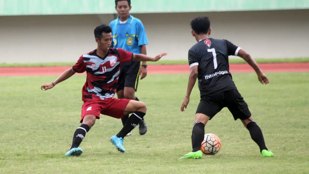 Persis Solo