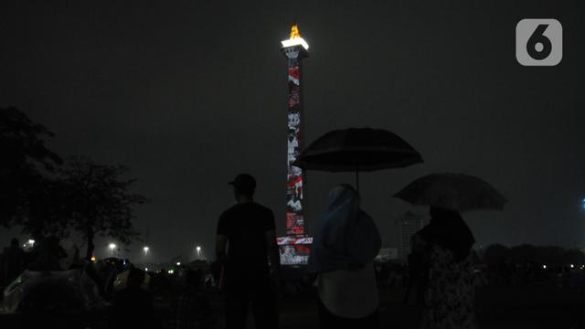 Video Mapping Warnai Malam Pergantian Tahun di Monasi