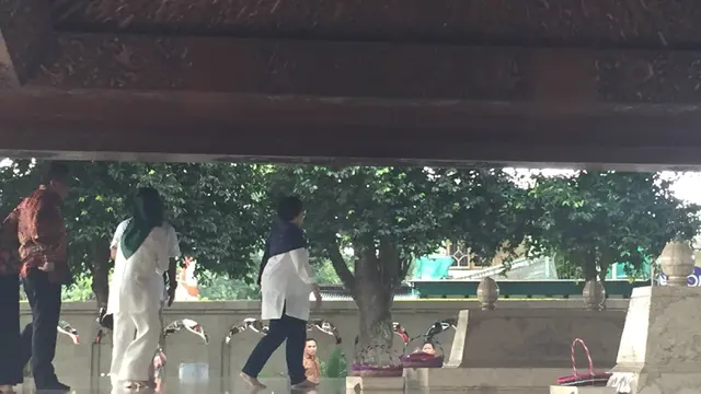 Megawati Soekarnoputri ziarah ke makam Bung Karno di Blitar