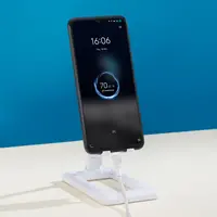 Vivo V23e menghadirkan smartphone multitasking anti ngelag (vivo)