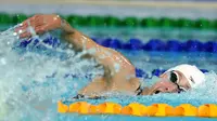 Aksi perenang asal Kanada, Ruck Taylor saat bersaing pada kejuaraan renang 200m gaya bebas putri Commonwealth Games 2018 di Aquatic Center di Gold Coast, Australia (5/4). (AP Photo/Rick Rycroft)