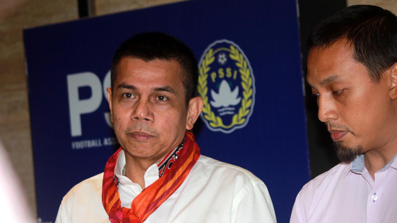 Plt Ketum PSSI Hinca Pandjaitan dan Sekjen PSSI Azwan Karim