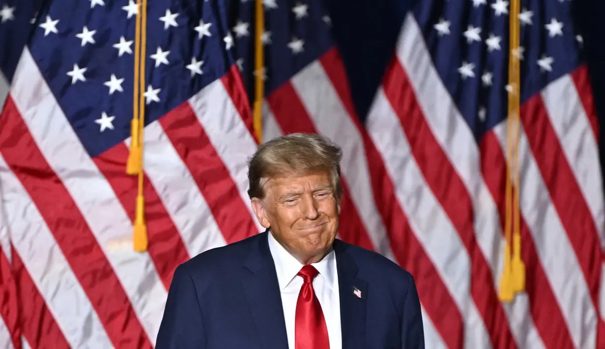 Trump mengalahkan mantan Duta Besar AS untuk PBB, Nikki Haley dan Gubernur Florida, Ron DeSantis, dalam kaukus tersebut. (Jim WATSON/AFP)