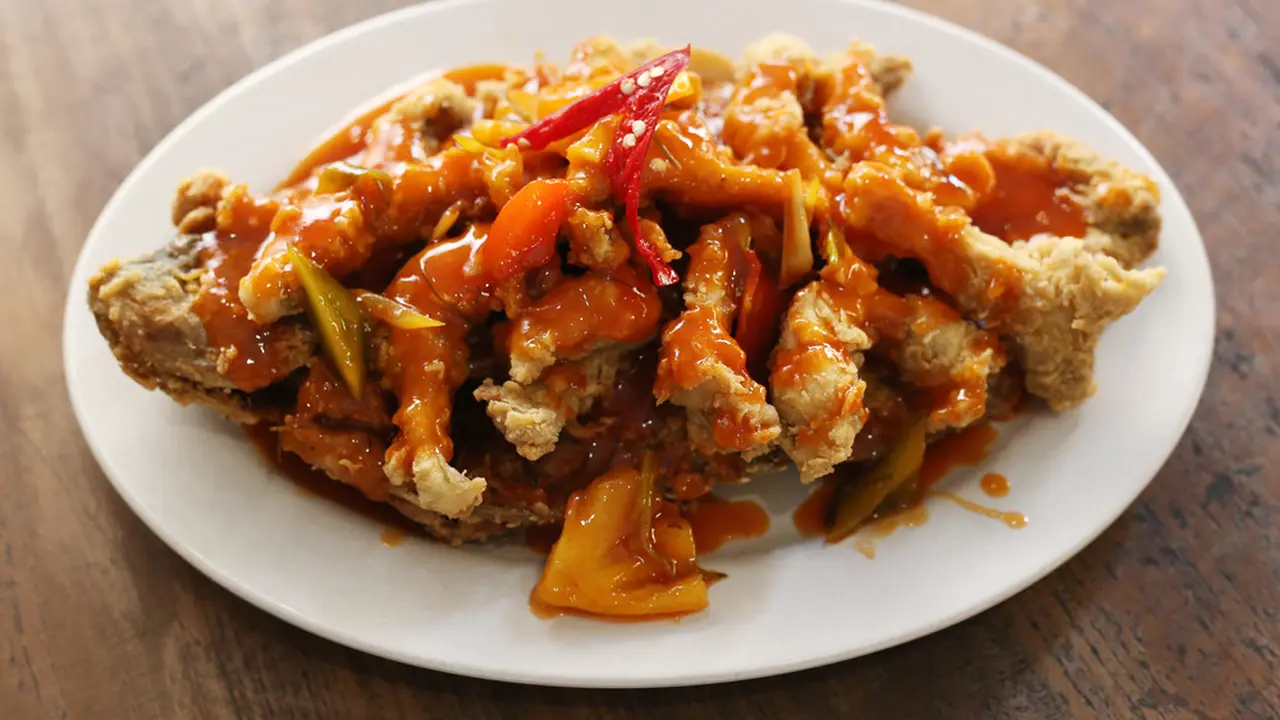ikan asam manis