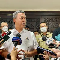 Potret Ketua DPRD DKI Jakarta Prasetyo saat ditemui awak media di Gedung DPRD Provinsi Jakarta. (Instagram/Prasetyoedimarsudi).