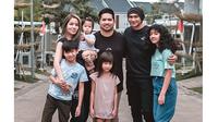 6 Momen Kedekatan Anji dengan Dimas Akira Suami Sheila Marcia, Bareng Urus Leticia (sumber: Instagram/duniamanji)
