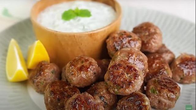 Beef Meatball with Tzatziki Sauce