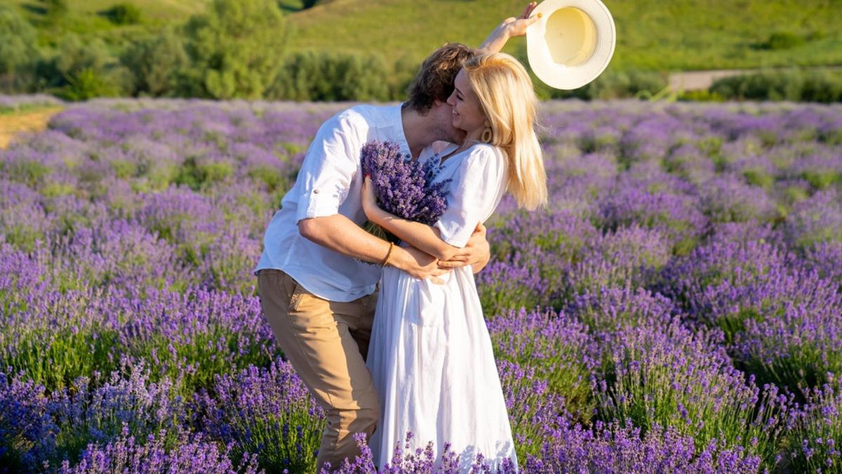 Intip, 6 Wisata Alam Cantik Cocok untuk Melamar Pasangan dengan Romantis