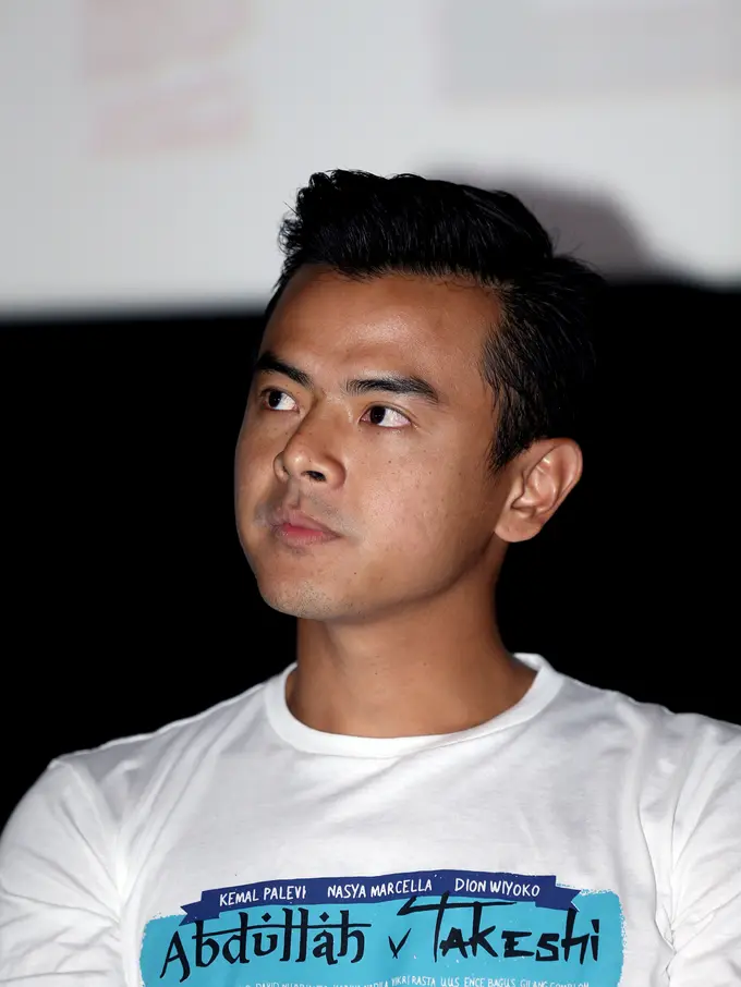 [Bintang] Dion Wiyoko Pelajari Bahasa Arab dengan Serius Demi Film Abdullah v Takeshi