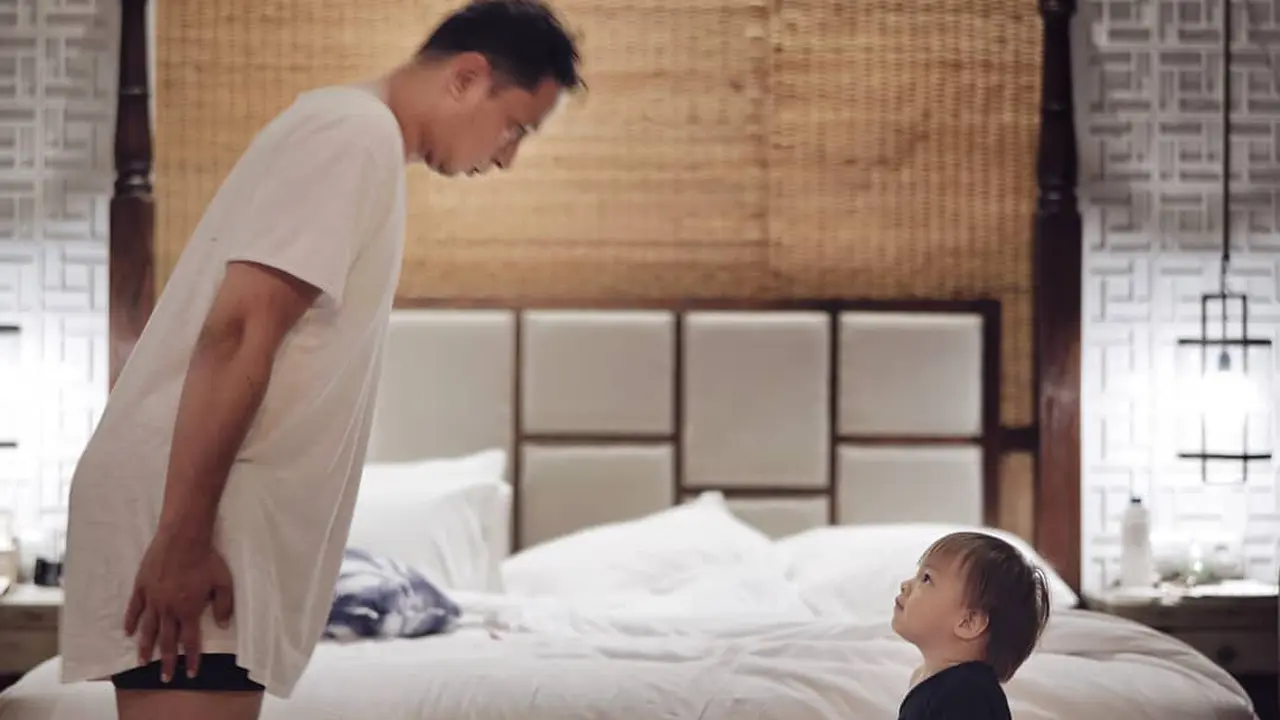 [Bintang] Bikin Ngakak, Ini 8 Foto Ringgo Agus Rahman yang Lucu Parah