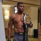 Potret Francis Ngannou (Sumber: Instagram/francisngannou)