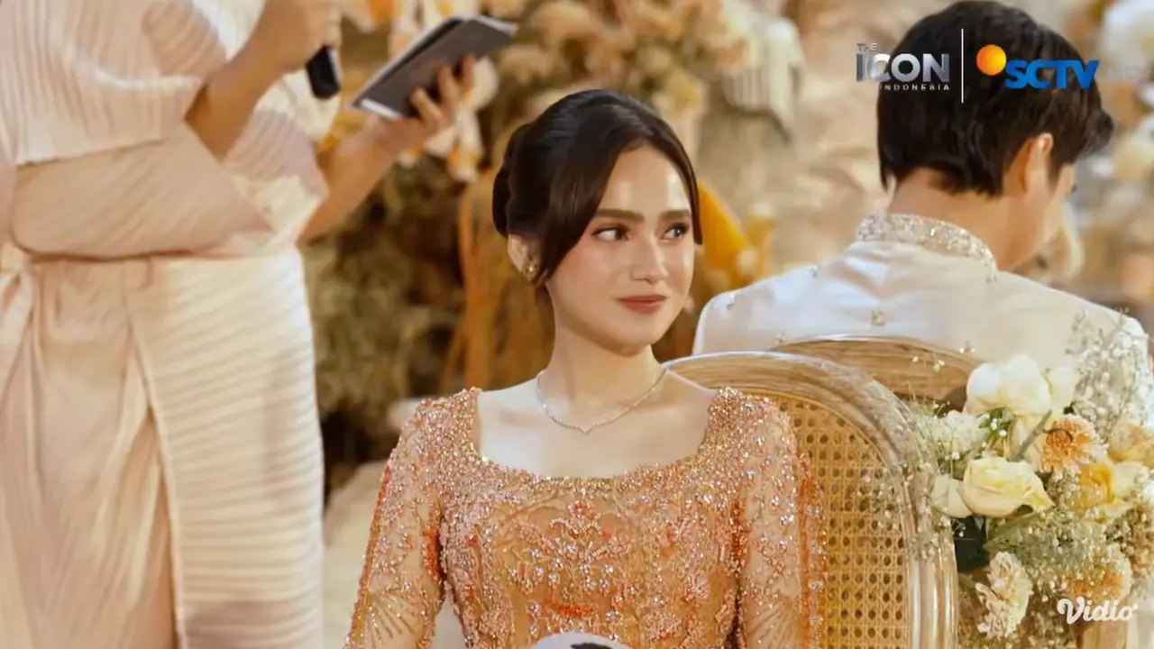 Lamaran El Rumi - Syifa Hadju. (SCTV)