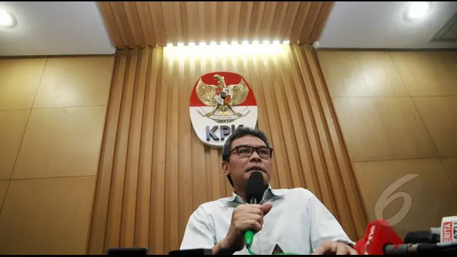 KPK Sita Uang Dolar Singapura dari Anggota DPR di Bali