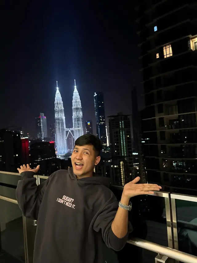 Jirayut dalam Perjalanan Mudik ke Thailand Mampir Sahur di Malaysia. (instagram/jirayutdaa4official)