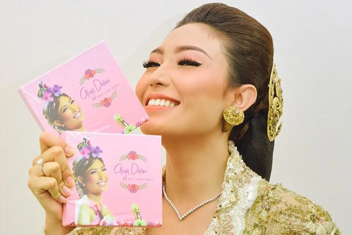 Ayu Dewi