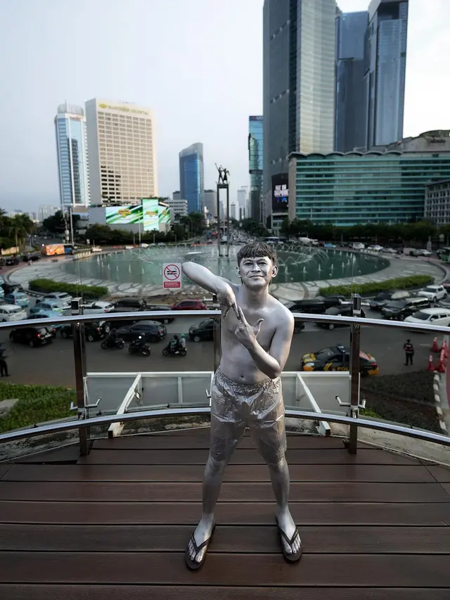 Tembus 7 Juta Penonton, Ini 7 Momen Pemain Agak Laen yang Jadi Manusia Silver dan Emas