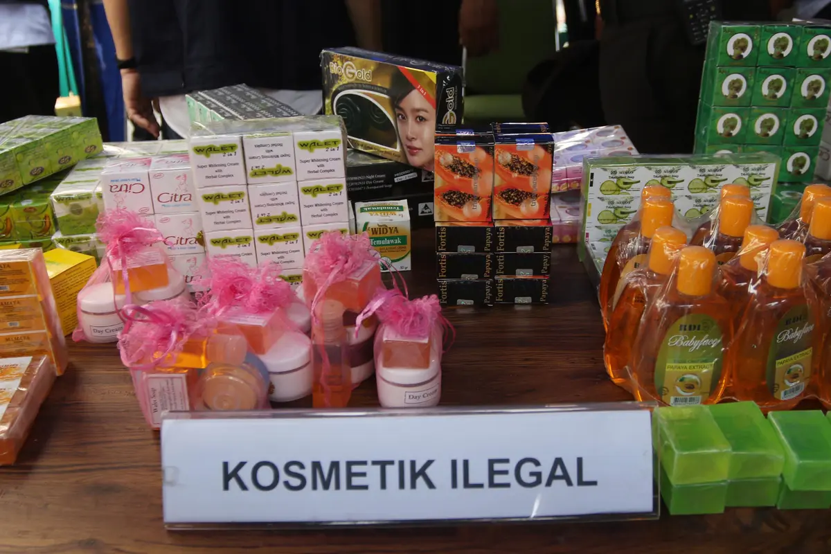 Penampakan Kosmetik Palsu Senilai Rp 7,4 Miliar di Tambora