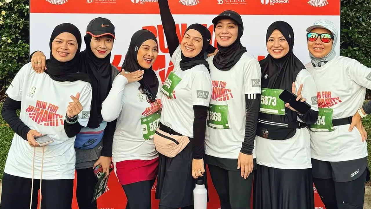Irish Bella ikut lari maraton (https://www.instagram.com/p/C08LaBfvjbg/)