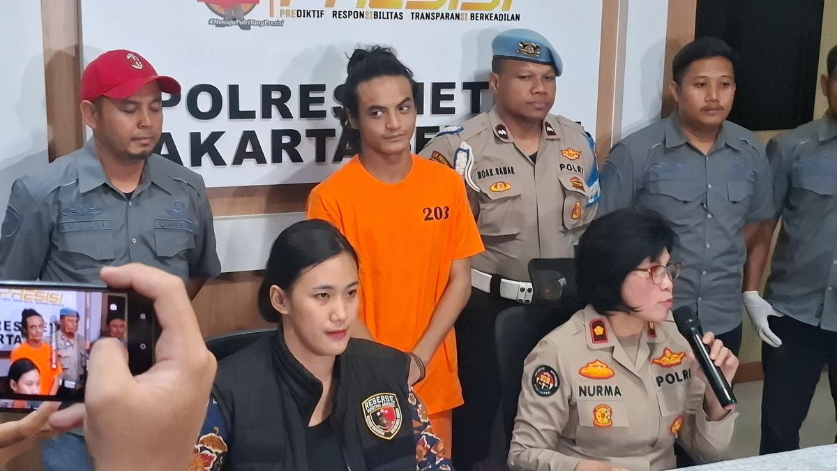 Vadel Badjideh Masuk Angin Dalam Sel Tahanan, Kini Berkawan Tasbih Setelah Jadi Tersangka Kasus Lolly