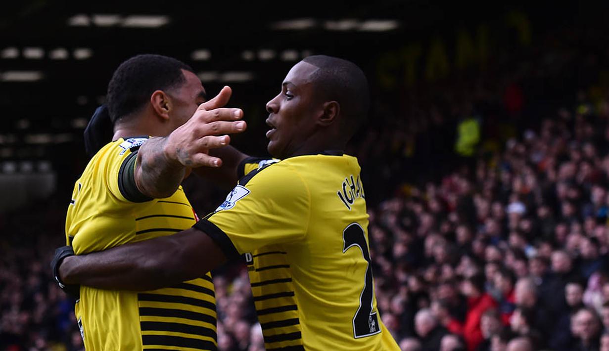 4. Odion Ighalo - Troy Deeney (6 gol), meski berasal dari tim medioker, Watford, namun kedua pemain ini bisa menunjukan kelasnya di atas rata-rata, hal ini membuat keduanya menjadi incaran klu-klub besar. (AFP/Ben Stansall)
