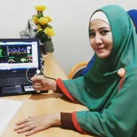 Peggy Melati Sukma (Instagram/@waroengsehat)