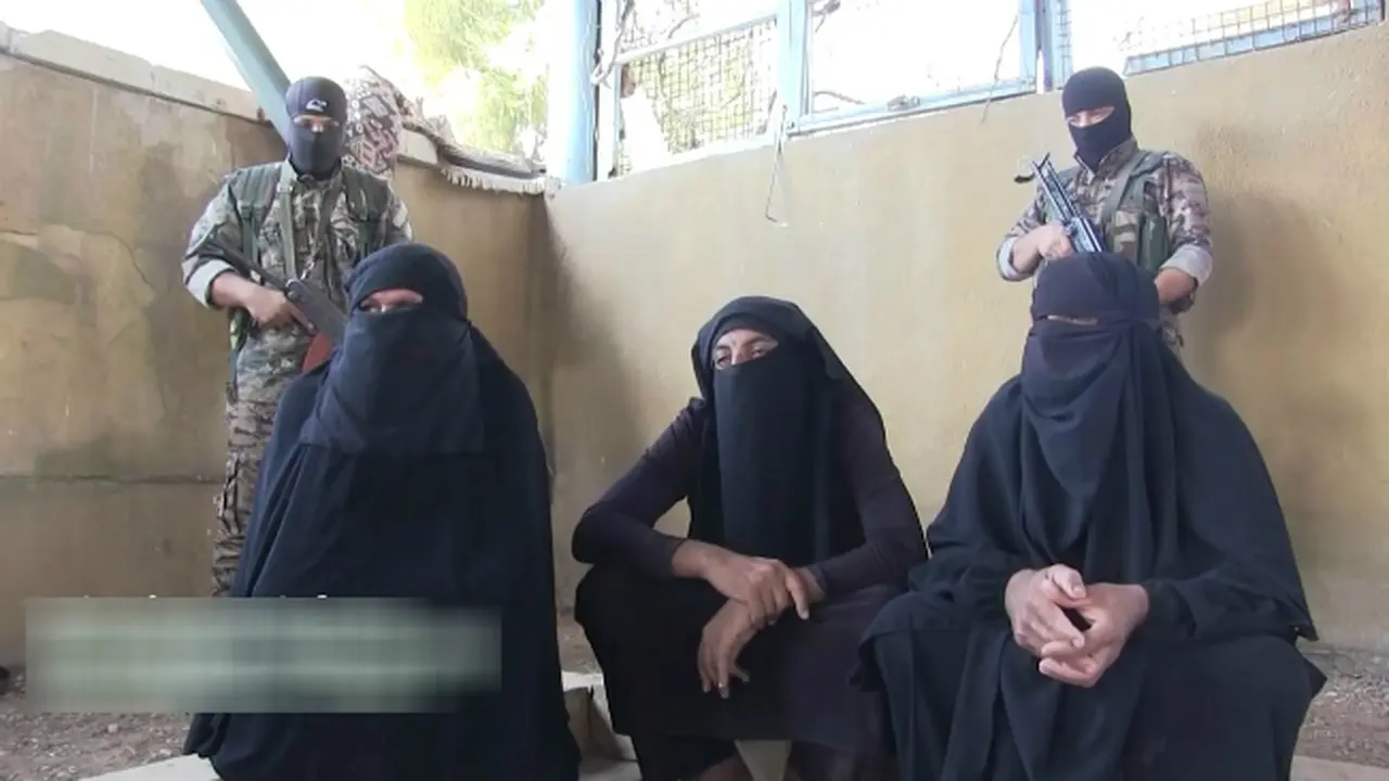 ISIS in niqab (0)