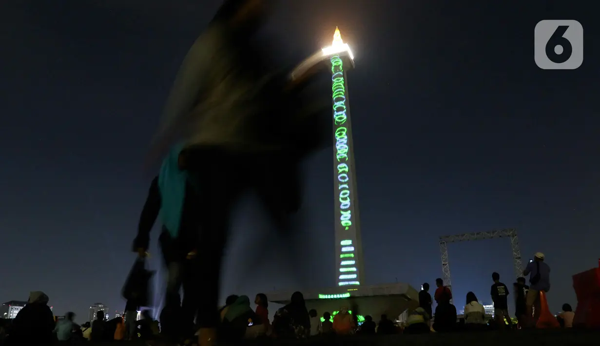 Atraksi video mapping ini tersedia mulai dari tanggal 24 hingga 31 Desember 2023. (Liputan6.com/Herman Zakharia)